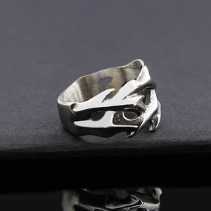 yunnique Men's <b>Titanium</b> Steel <b>Ring</b> Silver Flower Geometric Hollow Design Everyday Wear - Product Image 3