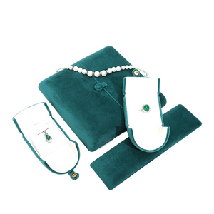 Scatola per Gioielli Personalizzata di Marca, Blu Navy, con Logo Personalizzato, Confezione di Lusso per Anelli e Bracciali - Product Image 1