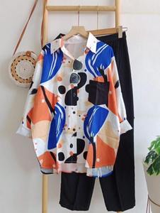 Completo da <span class=keywords><strong>Donna</strong></span> del Sud-Est Asiatico all'<span class=keywords><strong>Ingrosso</strong></span>, alla Moda, Largo e Comodo, Casual con Camicia a Righe e Pantaloni, <span class=keywords><strong>Abbigliamento</strong></span> Femminile - Product Image 3