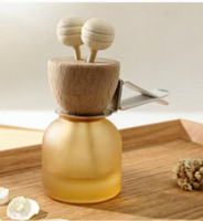 Vente en gros de diffuseurs de parfum pour voiture de 10 ml, flacon de parfum vide en verre avec bouchon en bois