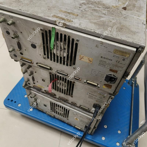 Analizador de impedancia de espectro de red Agilent 4395A - Product Image 2