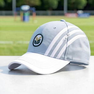Gorra de 5 Paneles con Cierre a Presión, Impermeable, de Secado Rápido, con Orificios Cortados con Láser, Parche de Goma de PVC, Gorras de Golf Personalizadas para Correr - Product Image 1