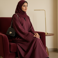 Ensemble deux pièces pour femmes musulmanes arabes du Moyen-Orient, Dubaï, couleur unie, col en V, rayé, Ramadan, mode simple, ample, confortable, avec foulard