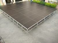 Plate-forme de scène pliable certifiée TUV en alliage d'aluminium extérieur portable avec conception modulaire pour événements de concert Capacité de charge de 500kg
