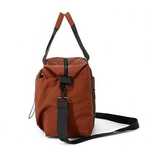 Sac de sport et de voyage unisexe personnalisable avec logo, imperméable en tissu Oxford, pour yoga, gym, et sac de voyage bandoulière - Product Image 5