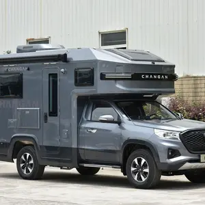 شاحنة تخييم صينية رخيصة 2023 تعمل بالبنزين ومزودة بستة مقاعد وتشانجان فينجينج RV 4x4 شاحنة تخييم شاحنة تخييم جديدة ورخيصة