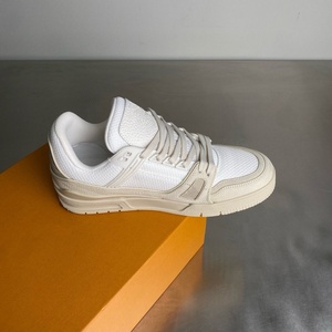 Chaussures de skate décontractées classiques pour hommes, de marque haut de gamme, style rétro vieilli, avec empeigne en filet, respirantes, imperméables, à bout fermé et motif brodé, modèle intemporel - Product Image 3