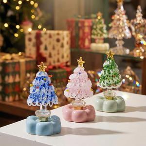 Éclairage artisanal en verre de Murano, mini sapin de Noël rotatif de 6,5 cm, idéal pour la <span class=keywords><strong>d</strong></span>écoration de Noël <span class=keywords><strong>et</strong></span> <span class=keywords><strong>d</strong></span>'Halloween à la maison, au bureau ou sur le bureau. - Product Image 5