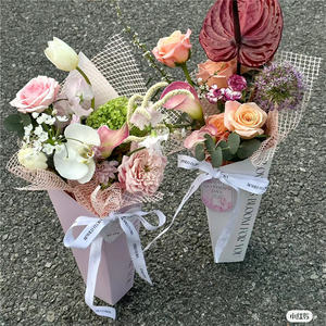 Petit paquet <span class=keywords><strong>cadeau</strong></span> coupe de fleurs panier rose cartes en papier emballage fleur de châtaignier d'eau de rose boîte de petits bouquets recyclable - Product Image 4
