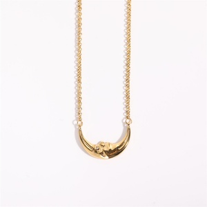 สร้อยคอสแตนเลสแบบใหม่ ดีไซน์จี้รูปพระจันทร์ สำหรับผู้หญิง - Product Image 3