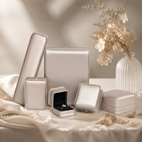 Coffret à bijoux de luxe Zebopak en or champagne pour bague, collier et présentation de cadeaux