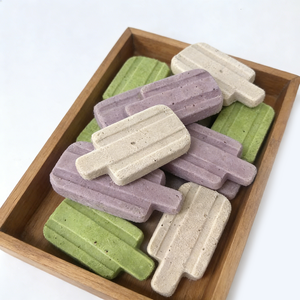 Friandises pour chiens et chats lyophilisées personnalisées de haute qualité OEM en forme de crème glacée au poulet, <span class=keywords><strong>herbe</strong></span> à <span class=keywords><strong>chat</strong></span>, pomme de terre violette, sans céréales - Product Image 3