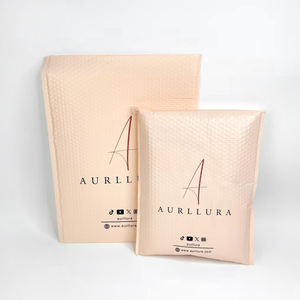 Sacs rembourrés à bulles personnalisés couleur chair |   Enveloppes d'expédition de marque pour l'emballage de produits de soin de la peau et de cosmétiques de luxe - Product Image 6