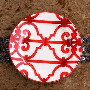 Wholesale 8/10 Inch Western Europe <b>Red</b> <b>Paper</b>-cut Luxury Home Decors Bone China Dining Room Sets Dishes and Plates - Product Image 5