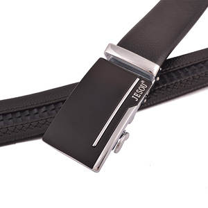 2020-High-End Confezione regalo <span class=keywords><strong>Cintura</strong></span> + Raccoglitore Per Il Papà <span class=keywords><strong>E</strong></span> Il Fidanzato di Affari Degli Uomini del Regalo Set - Product Image 4