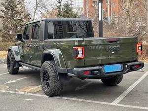 โตโยต้ามือสองสภาพดีเยี่ยม ปี 2022 รุ่น Jeep Gladiator 3.6L Launch Edition สีเขียว พวงมาลัยซ้าย - Product Image 4