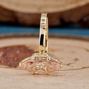 Bagues en diamant créées dans un style de joaillerie fine, conçues pour offrir une brillance maximale, un éclat éclatant et un design élégant et sophistiqué. - Product Image 3