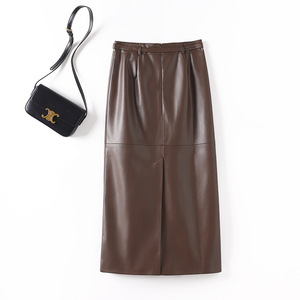 2025 primavera nuevo estilo coreano mujer Casual Bodycon lápiz falda versátil suelta media falda de talla grande Natural hecho PU liso teñido - Product Image 4