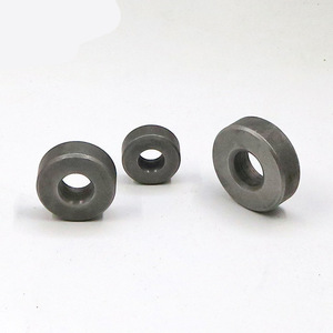 แหวนรองโลหะเหล็กกล้าคาร์บอน Q235 ผิวเรียบ เกรด B GBT 97.3-2000 สำหรับงานที่ต้องการความสวยงาม - Product Image 2