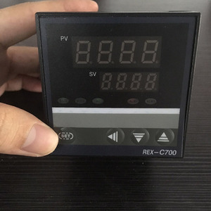 Offre Spéciale <span class=keywords><strong>REX</strong></span>-C700 programmable température contrôleur pour chaude coureur de haute Qualité - Product Image 1