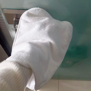 Guanto in Microfibra per Mobili con Fibre Dense che Assorbono l'<span class=keywords><strong>Acqua</strong></span>, Sciogli lo Sporco <span class=keywords><strong>e</strong></span> i Detriti - Product Image 2