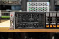 Server GPU Supermicro HGX H100 SYS-421GU-TNXR Pengiriman Cepat
