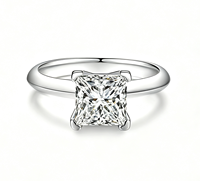 Bague solitaire à quatre griffes en argent sterling 925 avec moissanite, bague de fiançailles