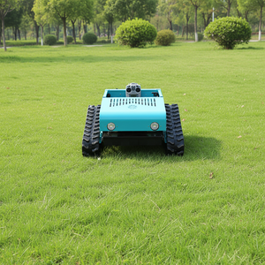 Tosaerba Telecomandato con Cingoli in Gomma per Scalare Pendii Ripidi - Product Image 4