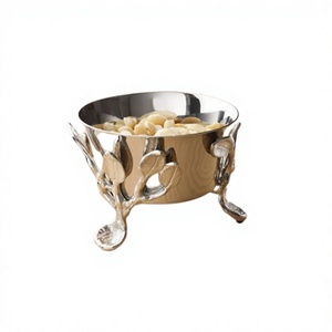 Bol à dessert en acier inoxydable avec pieds en forme de feuille, forme ronde, taille moyenne, pour servir des fruits secs en Inde - Product Image 1