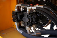 Plataforma de Perforación Multifuncional de Origen Chino XMZ200 194KW 110KN 25000NM Torque para Anclaje de Pilotes, Microtunelización y Mezcla de Suelos