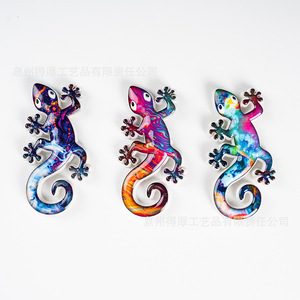 Imán de Resina Colorido con Forma de Gecko, Adhesivo Magnético para Refrigerador con Diseño Contemporáneo - Product Image 2