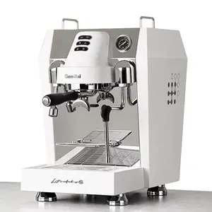 Çok kazanlar ile profesyonel yarı otomatik elektrikli Kahve Makinesi Kahve Makinesi Espresso Makinesi