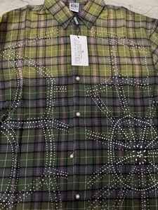 <span class=keywords><strong>Camicia</strong></span> da Uomo a Maniche Lunghe a Quadri Scozzesi in <span class=keywords><strong>Flanella</strong></span> 2025 Streetwear Personalizzata con Strass Effetto Acido e Usurato Vestibilità Ampia e Casual - Product Image 3