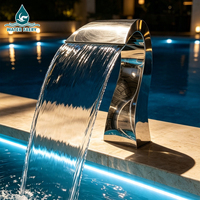 Jets de massage en cascade pour spa en acier inoxydable Water Faery, créant un son apaisant de l'eau pour une ambiance relaxante intérieure/extérieure