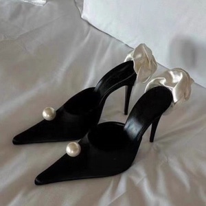Sandales élégantes pour femmes, grande taille 45, à fleurs 3D et perles, en microfibre, à talons aiguilles fins, mules à coupe large - Product Image 2