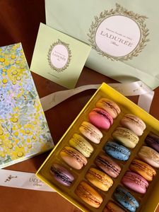 Macron hộp bán buôn tùy chỉnh Kẹo sô cô la đóng gói các tông <span class=keywords><strong>Macaron</strong></span> bao bì hộp quà tặng với Ribbon - Product Image 3