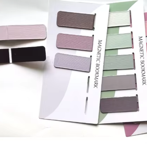 Marcapáginas Magnético de Cuero Grabado, Marcapáginas Metálico Personalizado para Bodas, Navidad, Halloween y Otras Ocasiones - Product Image 2