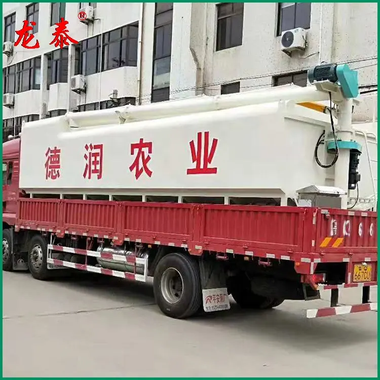 Agricultural equipment bulk feed transport trucks for sale