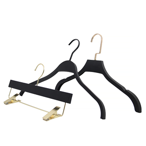 Gran oferta, colgador de plástico duradero con logotipo personalizado, colgador de plástico negro engomado <span class=keywords><strong>para</strong></span> falda - Product Image 2