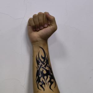 Pegatinas de <span class=keywords><strong>tatuaje</strong></span> temporal Tribal de nuevo diseño, <span class=keywords><strong>serpiente</strong></span> de <span class=keywords><strong>brazo</strong></span> resistente al agua de larga duración para mujeres y hombres - Product Image 6