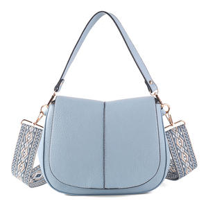 2025 nouveau sac à bandoulière en cuir de couleur unie style ethnique bandoulière jacquard à la mode et polyvalent - Product Image 1