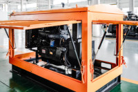 Generador Eléctrico Portátil Diésel Trifásico Industrial de Respaldo, 80KVA, 100KVA, 150KVA, Silencioso e Insonorizado para Aplicaciones en Exteriores