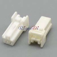 2-polige Steckdose für Kabelbaum stecker für Auto 7123-8326 7122-8326