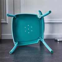 2024 Meilleure vente chaise de jardin salle à manger en plein air restaurant chaises de café en plastique