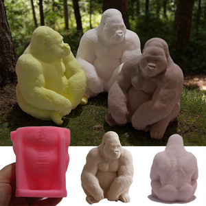 Stampo in Silicone 3D a Forma di Gorilla Seduto, Realistico per Creazione di Ornamenti Animali, per Candele, Saponi, Resina, Cioccolato, Decorazioni per Torte, Fai da Te - Product Image 1