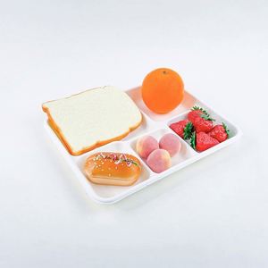 Assiette de restauration jetable écologique en bagasse biodégradable, plateau alimentaire blanc compatible micro-ondes - Product Image 4