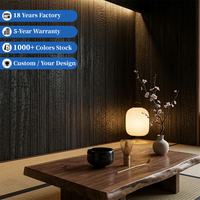 Panneau mural en bois carbonisé 2440x118x8mm, directement de l'usine, pour intérieur, effet vieilli, carbonisation cutanée, revêtement Shou Sugi Ban