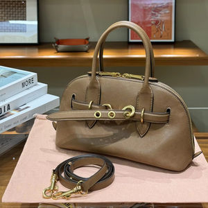 Sac Polène Cyme – Cabas Femme en Cuir Véritable, Sac à Main de Créateur Polène Paris, Sac Shopping Portable en Cuir de Vachette, Sacoche de Mode Grande Capacité - Product Image 4