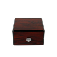 Boîtier de montre en bois à fente unique personnalisé très brillant boîte de montre-bracelet en bois avec coussin en PU