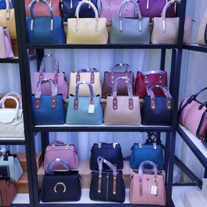 Lote de Bolsos de Cuero Usados de Alta Calidad para Mujer, Marca Nueva 2025, Bolsos de Diseñador de Segunda Mano, Tamaños Variados, Bolsos Escolares para Todas las Temporadas - Product Image 2